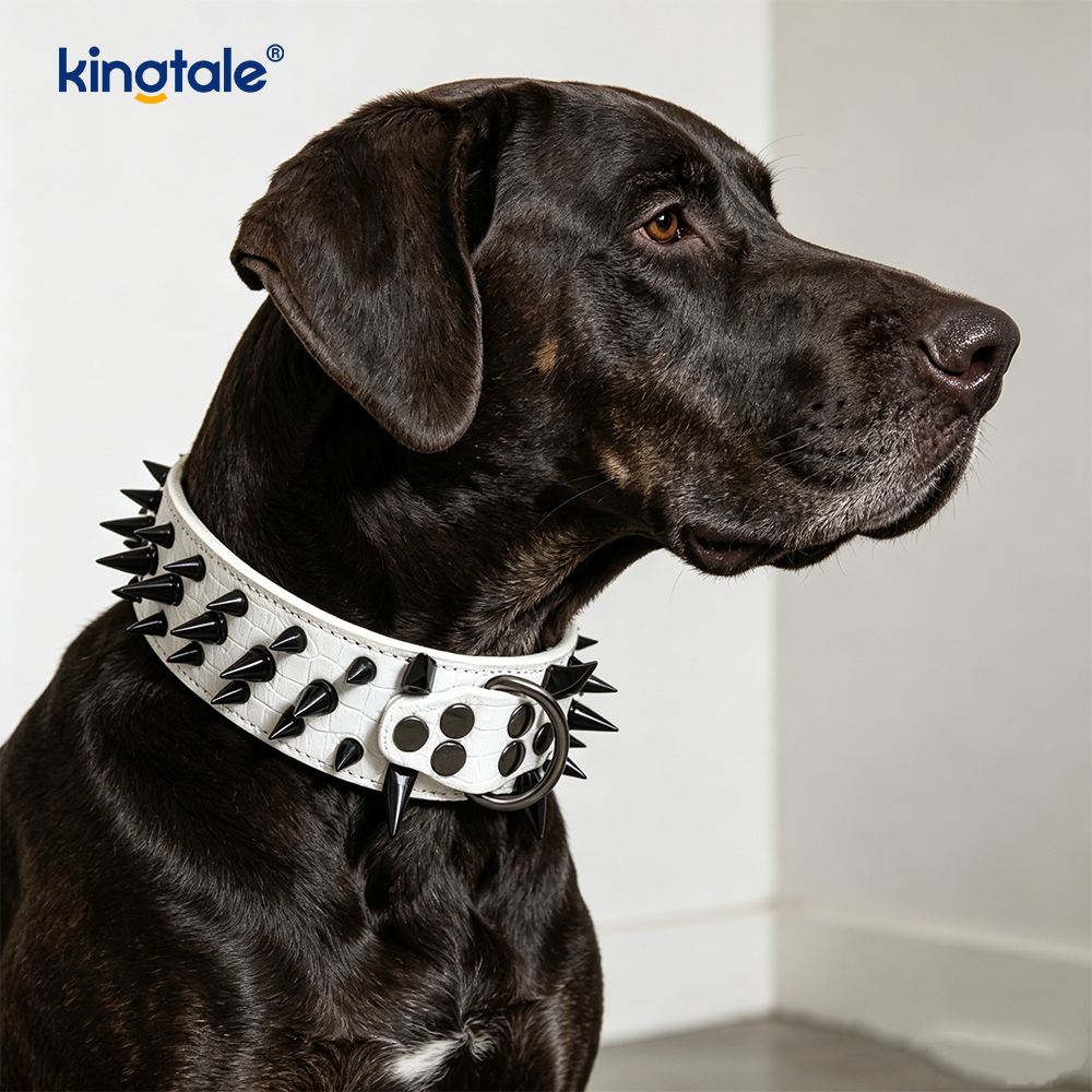 Sharp Spiked Dubbade Hundhalsband Snyggt läder Hundhalsband